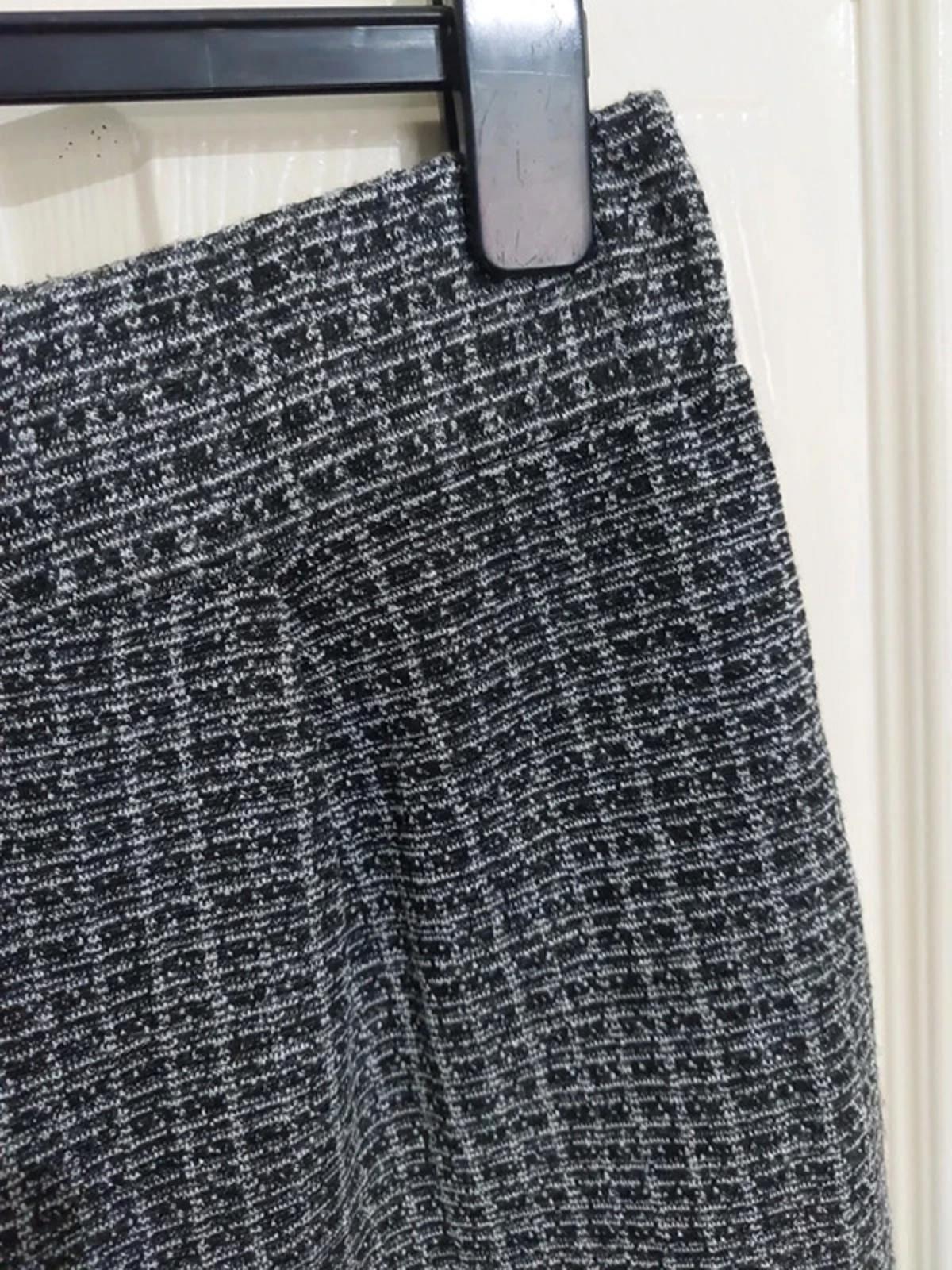 Monochrome textured trousers UK14