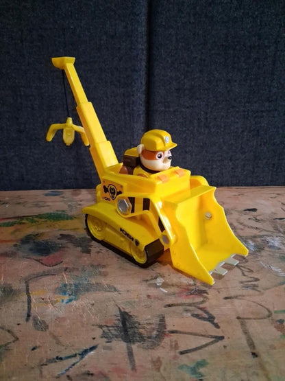 Rubble and vehicle