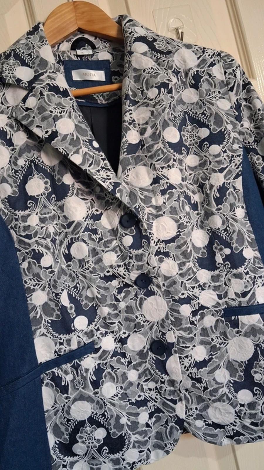 Blue and white blazer UK12