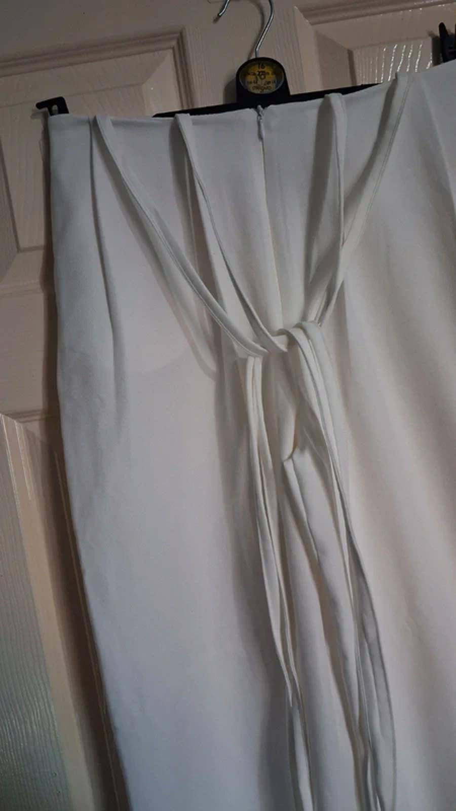 White trousers UK8