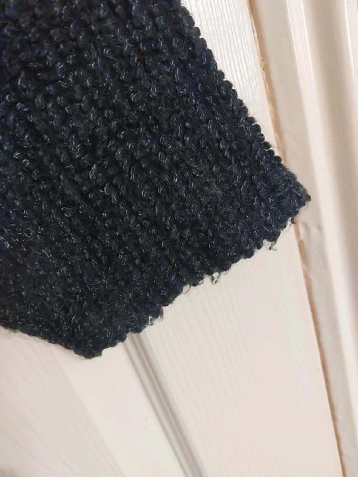 Black jumper UK S