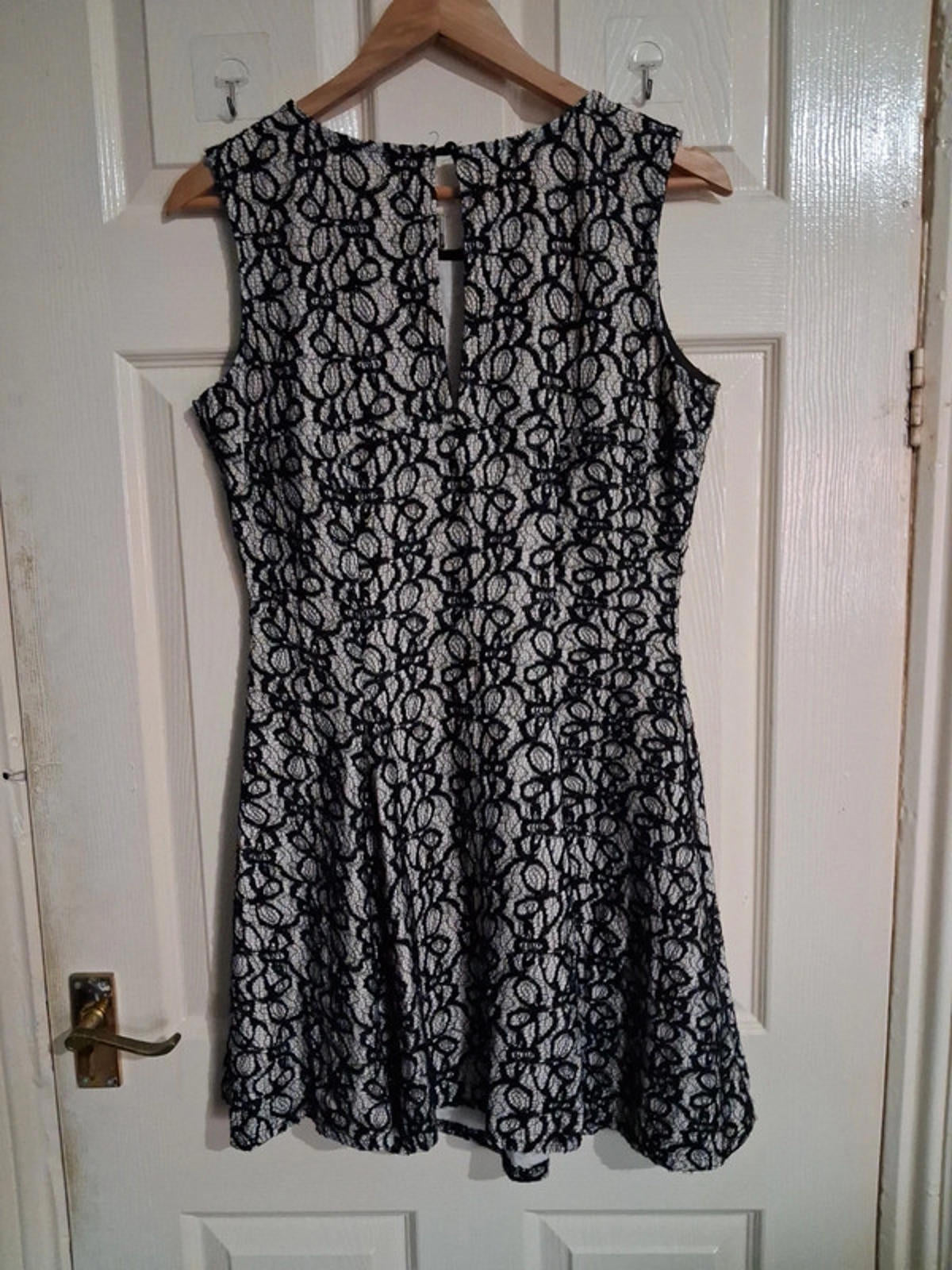 Lace skater dress UK14