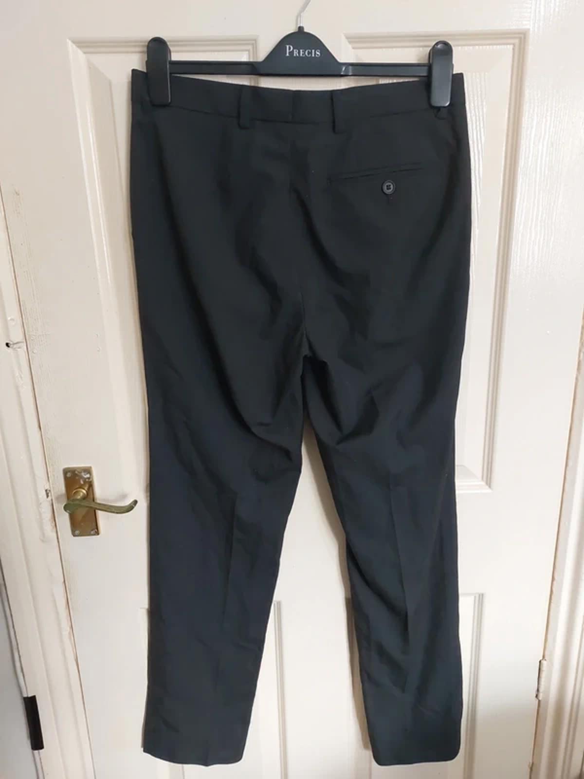 Black trousers