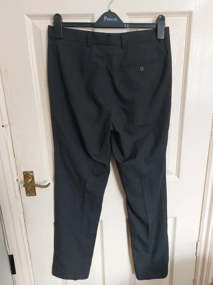 Black trousers