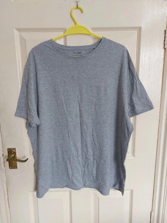 Grey t-shirt