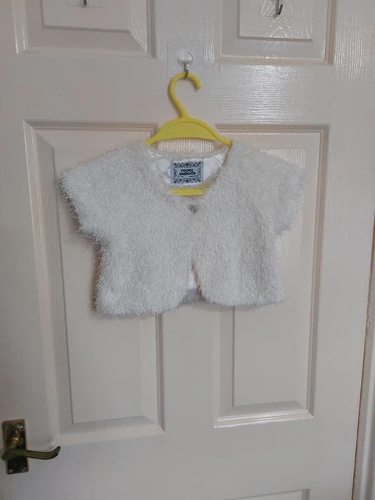 Fluffy cream bolero