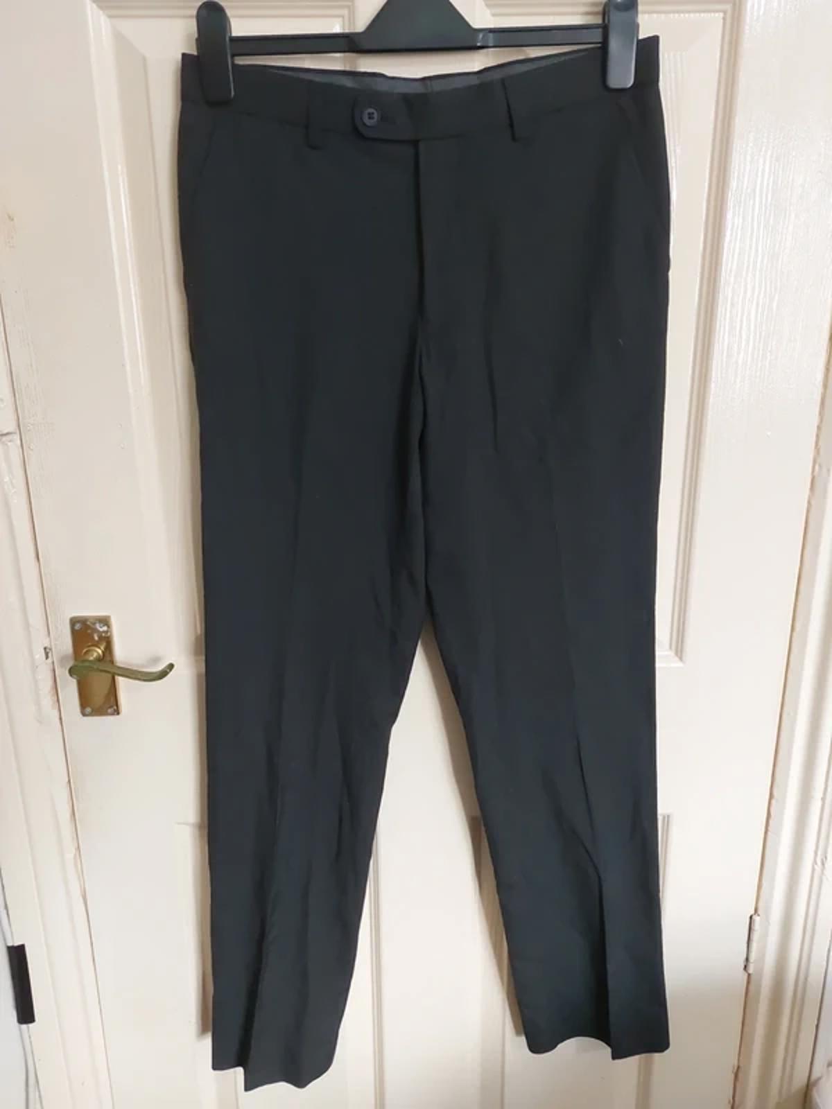 Black trousers