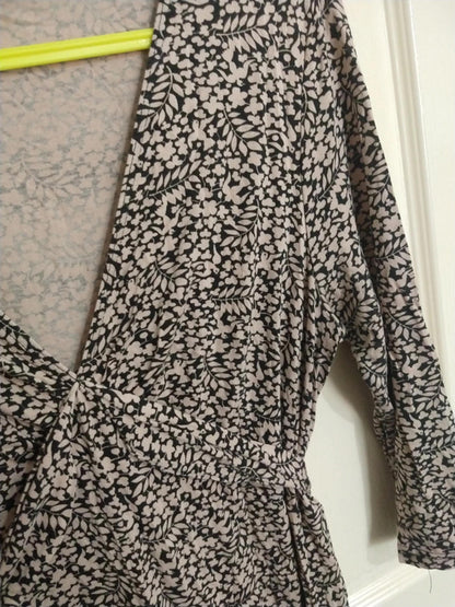Floral maternity dress UK12