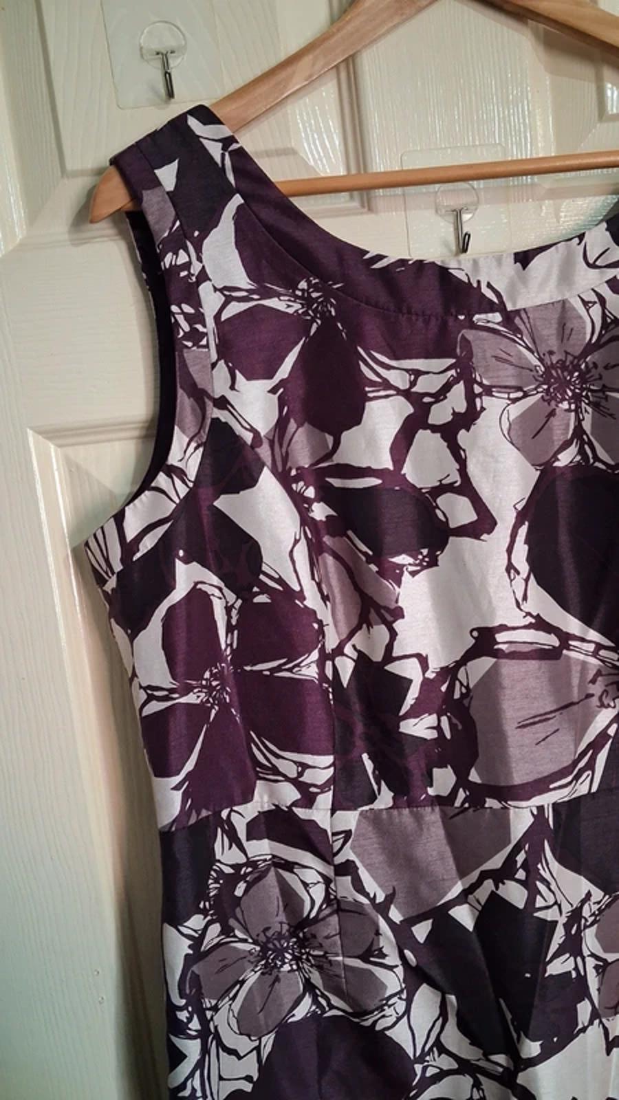 Floral purple dress UK16?