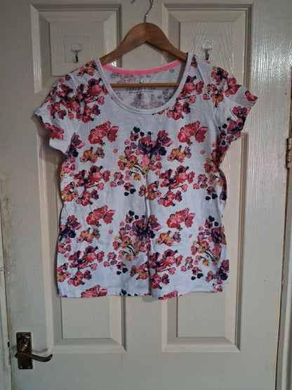 White floral t-shirt UK14