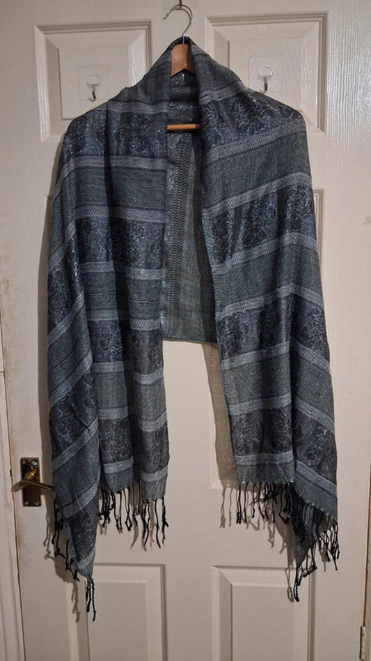 Sparkly black scarf